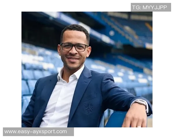 罗塞尼尔亲自发出邀请麦克法兰即将加入蓝军一线队教练组 罗塞尼尔亲自发出邀请麦克法兰即将加入蓝军一线队教练组